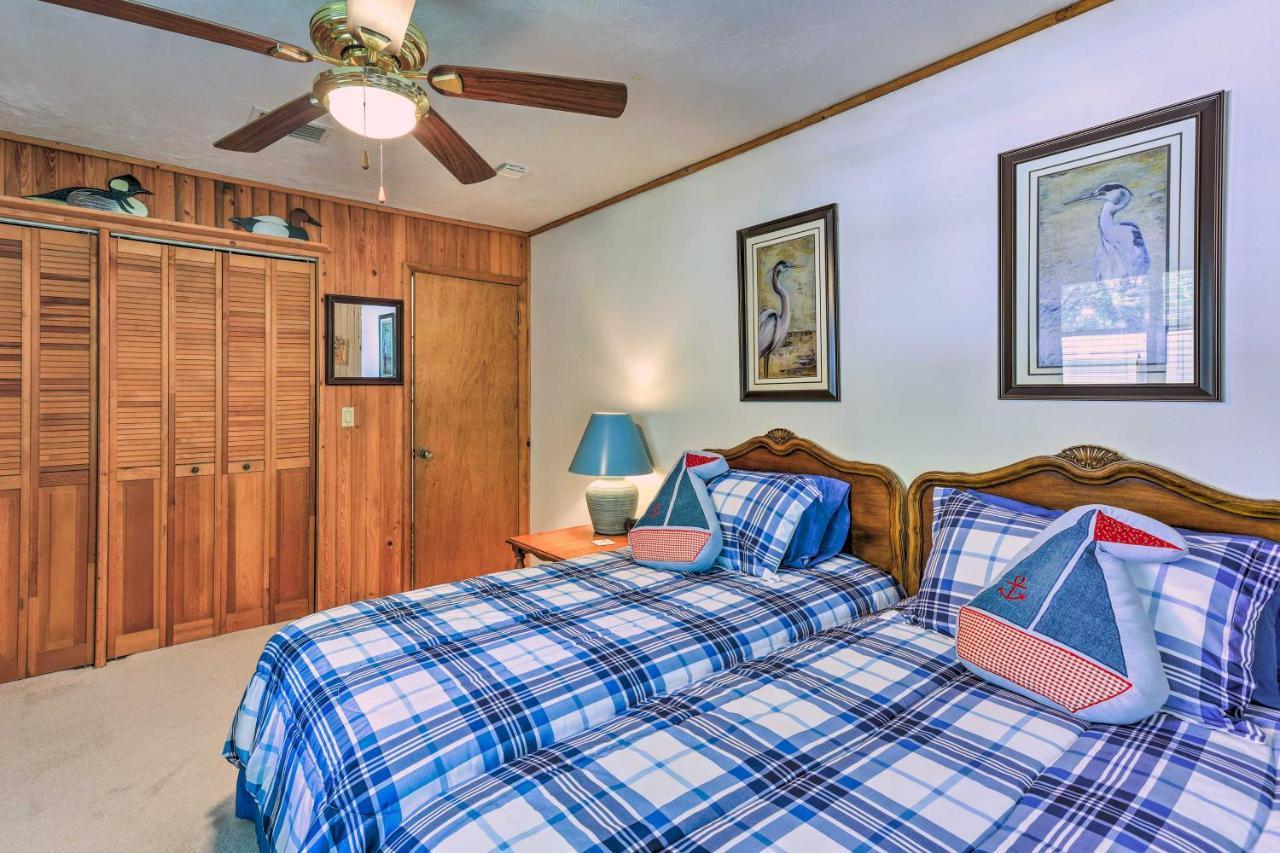 Charming Abode With Dock On The Suwannee River Bell Bagian luar foto